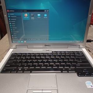 Laptop para coleccionista. DELL INSPIRON E1405. Sistema Operativo LINUX DEBIAN 12