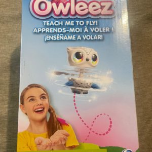 Owleez "Enseñame a volar" Juguete para niños mayores de 6 años. Owleez, Flying Baby Owl Interactive (Nuevo en su caja)