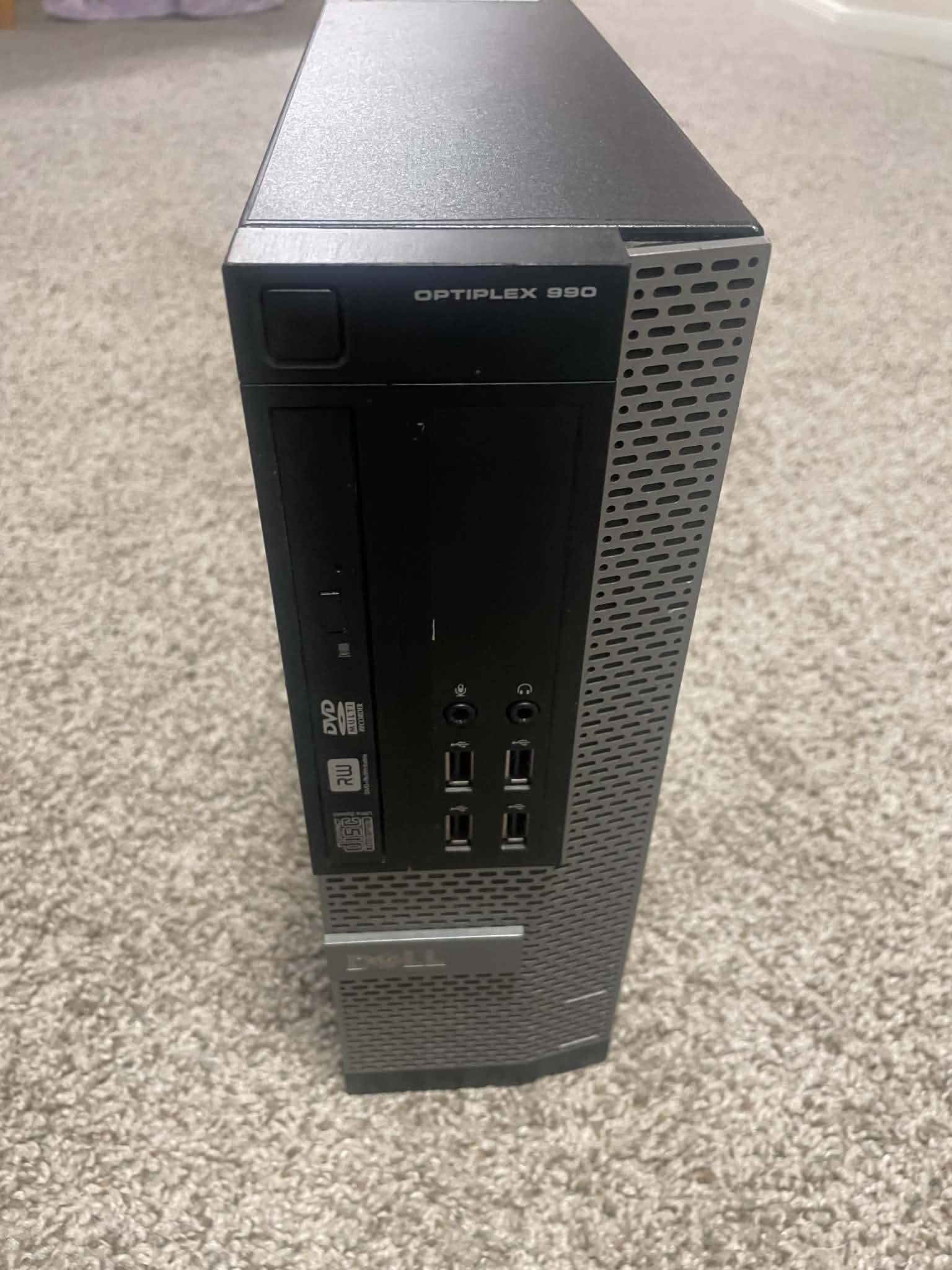 Computadora de escritorio DELL OPTIPLEX 990 Small Form Factor (SFF) i5