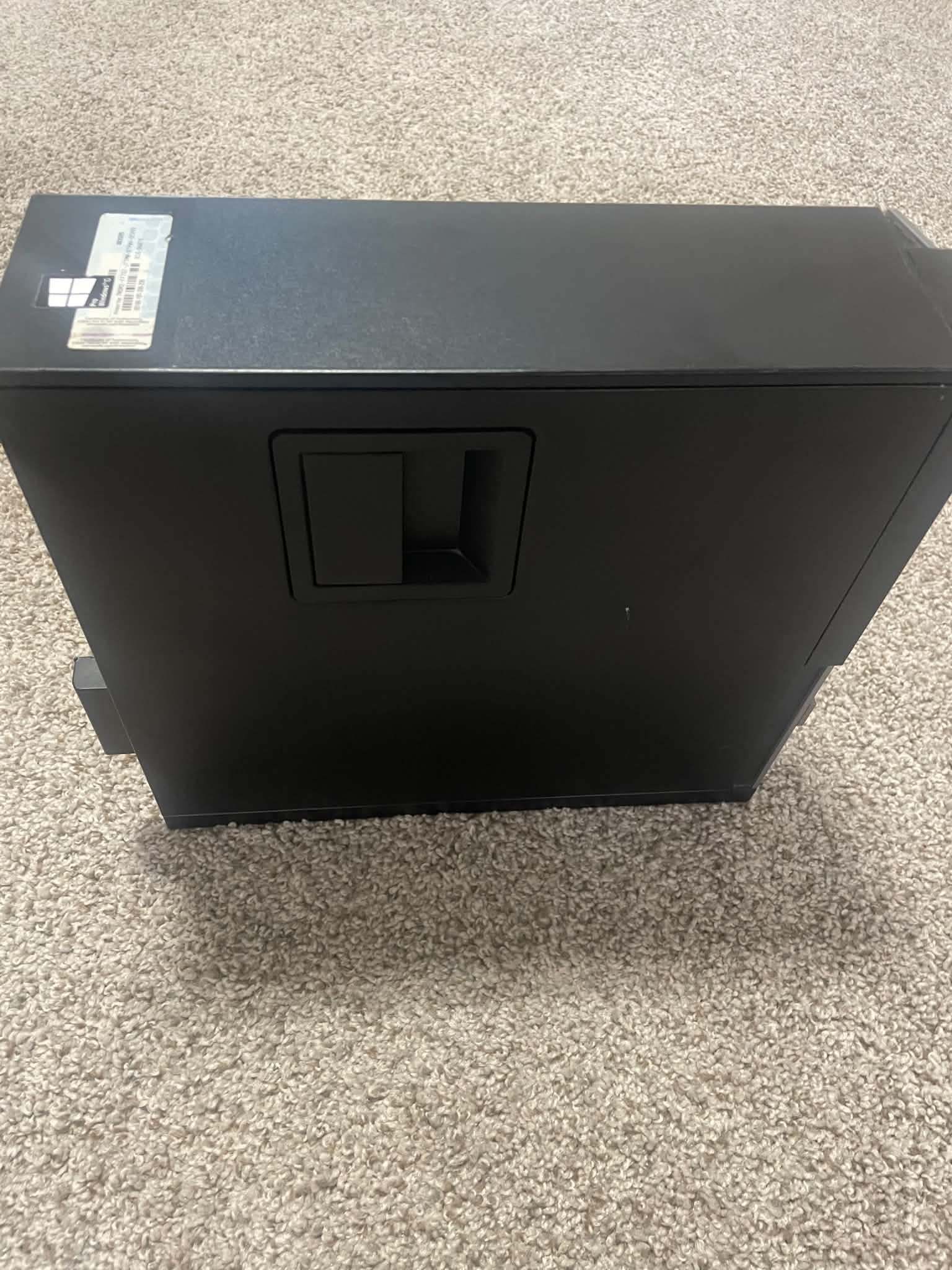 Computadora de escritorio DELL OPTIPLEX 990 Small Form Factor (SFF) i5 - Image 5